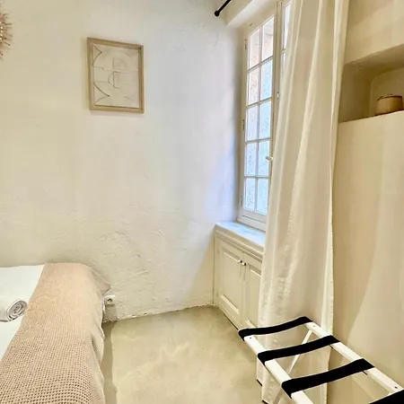 Appartement Le Figuier Du Clocher - Coeur Du Vieux Village *